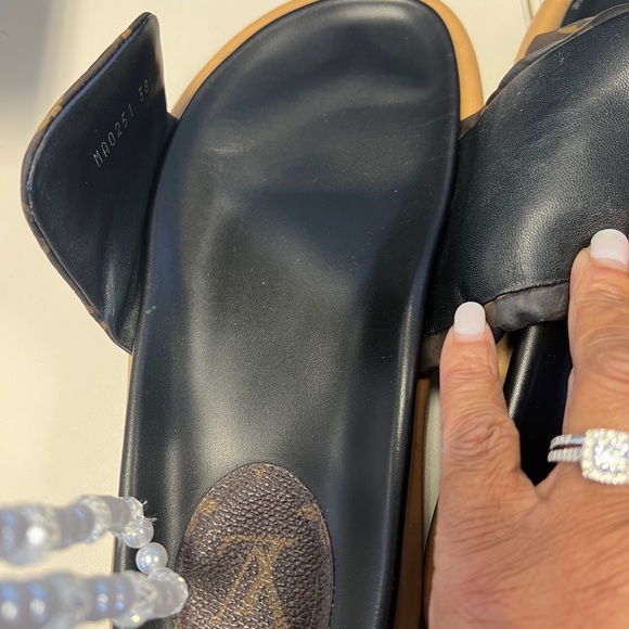 Louis Vuitton pillow comfort mule slides size 38. Authentic. - Picture 5 of 9